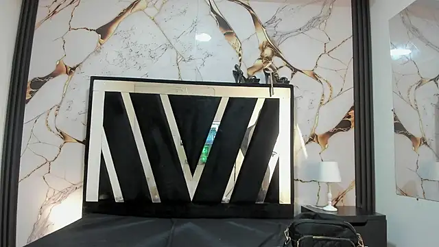 KarinaSimonz online show from 10/02/25, 07:32