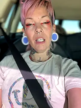 GoldieBakeman online show from 10/23/25, 10:30