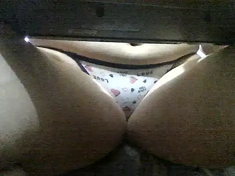 straichathot 08 online show from 02/04/26, 06:58