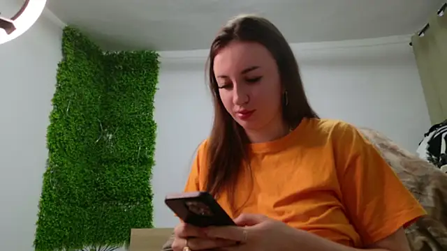 Snapshot of Lorennameliyy chatting on 02/09/25, 07:52 Lorennameliyy online show from 02/09/25, 07:52