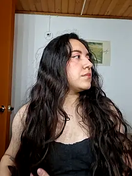Emi chik online show from 05/15/26, 04:08