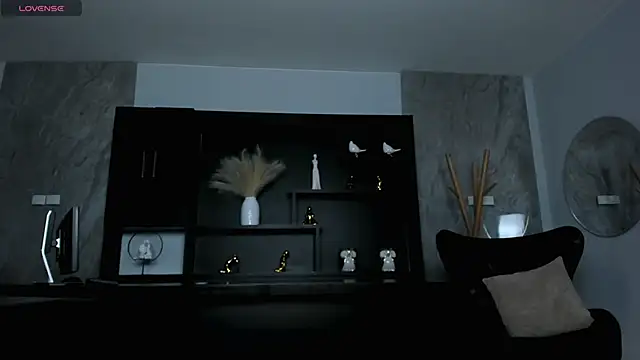 KatieNolan 1 online show from 02/01/25, 07:13