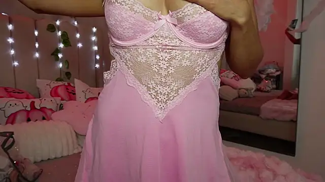 Snapshot of tammylee_ chatting on 10/23/25, 07:51 tammylee online show from 10/23/25, 07:51