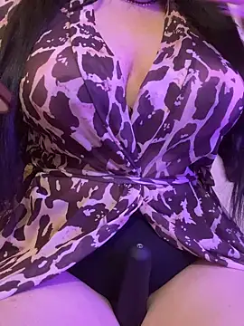 Cameelia online show from 12/21/25, 10:50