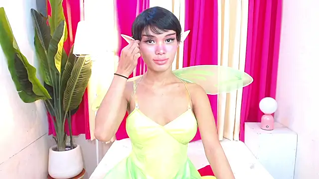 Snapshot of Notaestheticallykylinee chatting on 03/29/26, 02:33 Notaestheticallykylinee online show from 03/29/26, 02:33