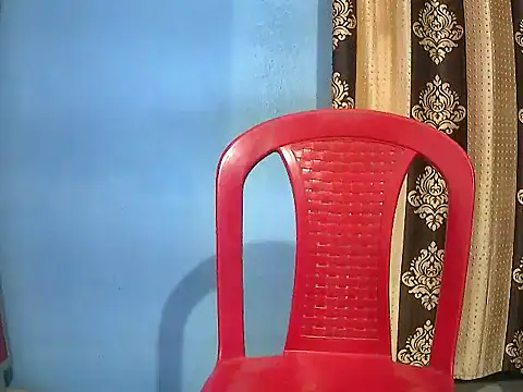 Snapshot of naina-80 chatting on 10/29/25, 06:59 naina-80 online show from 10/29/25, 06:59