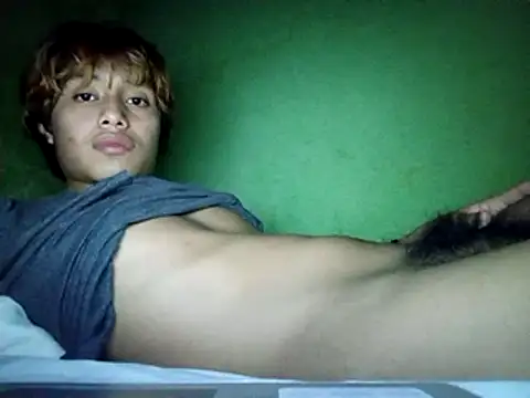 Snapshot of ruygw chatting on 12/07/24, 08:33 ruygw online show from 12/07/24, 08:33