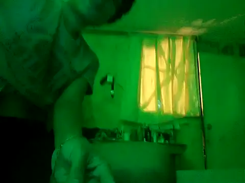 Snapshot of ruygw chatting on 02/14/25, 09:45 ruygw online show from 02/14/25, 09:45