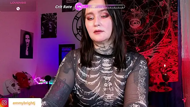 Snapshot of Emmybrightj_ chatting on 03/16/26, 02:17 Emmybrightj online show from 03/16/26, 02:17