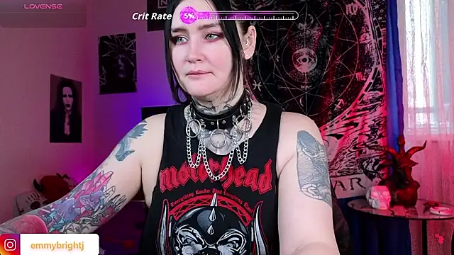 Snapshot of Emmybrightj_ chatting on 03/21/26, 02:05 Emmybrightj online show from 03/21/26, 02:05