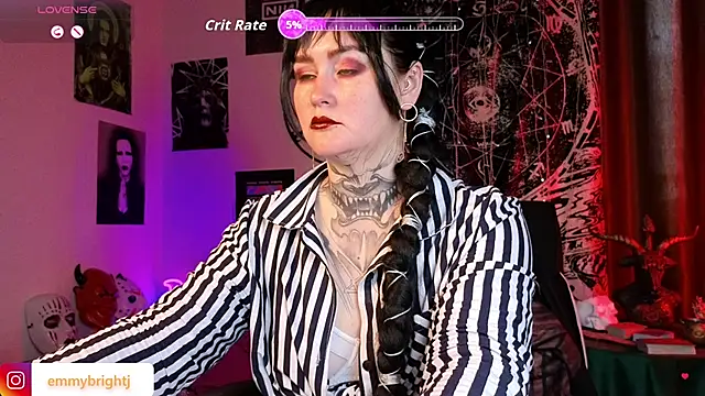 Snapshot of Emmybrightj_ chatting on 04/15/26, 02:07 Emmybrightj online show from 04/15/26, 02:07