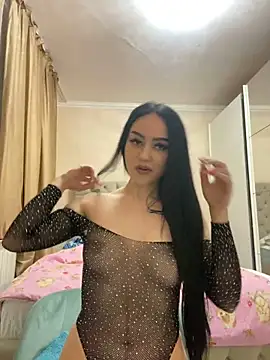 Snapshot of Gya_Rue chatting on 02/12/25, 04:11 Gya Rue online show from 02/12/25, 04:11