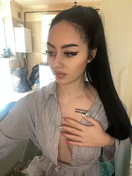 Snapshot of Gya_Rue chatting on 02/26/25, 12:14 Gya Rue online show from 02/26/25, 12:14