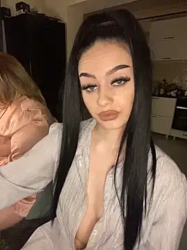 Snapshot of Gya_Rue chatting on 03/05/25, 04:46 Gya Rue online show from 03/05/25, 04:46