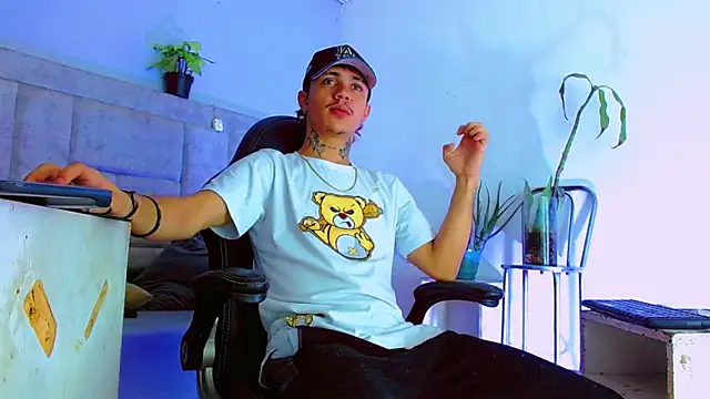 HannibalLester online show from 09/13/25, 04:45