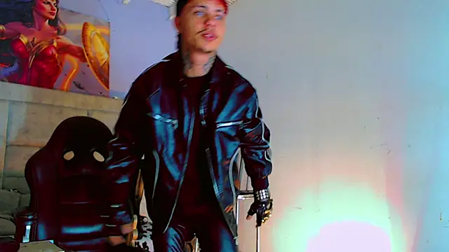 HannibalLester online show from 10/20/25, 05:08