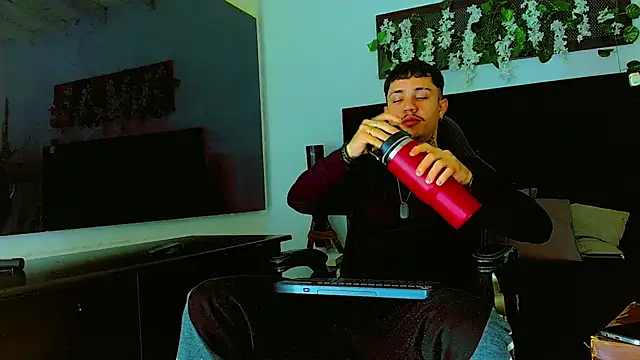 HannibalLester online show from 04/03/26, 12:14