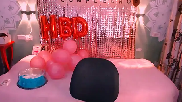 Emili Roux online show from 02/10/25, 06:13