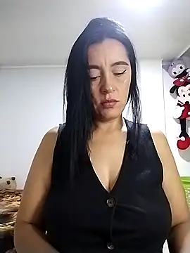 hailey85 online show from 02/04/26, 11:42