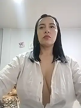 hailey85 online show from 07/01/26, 11:26