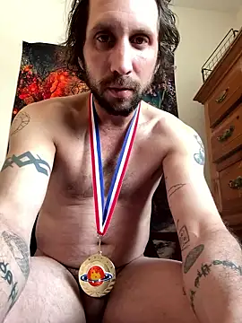 Snapshot of mackshaft4711 chatting on 01/19/26, 02:43 mackshaft4711 online show from 01/19/26, 02:43