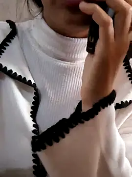 Snapshot of yasima-39 chatting on 02/12/25, 10:24 yasima-39 online show from 02/12/25, 10:24