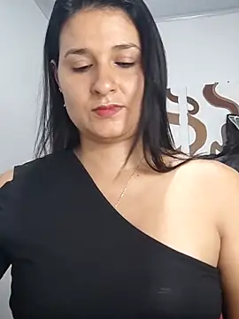 elena jonees online show from 11/03/25, 04:30