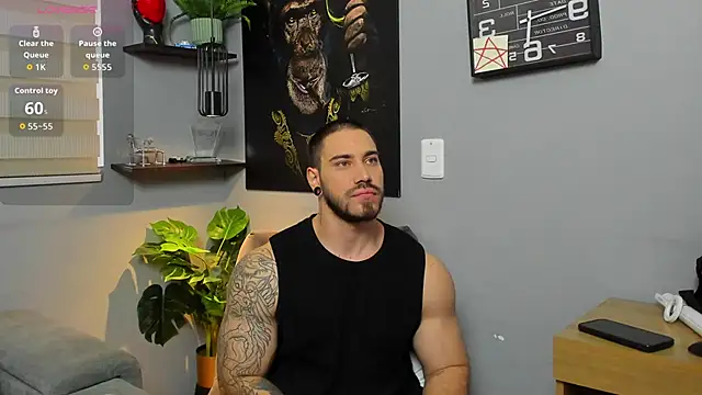 Snapshot of Giorgio-Leone chatting on 11/14/25, 06:39 Giorgio-Leone online show from 11/14/25, 06:39