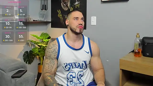 Snapshot of Giorgio-Leone chatting on 11/25/25, 05:46 Giorgio-Leone online show from 11/25/25, 05:46