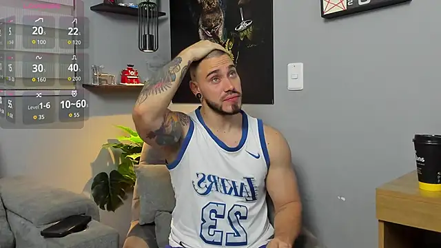 Snapshot of Giorgio-Leone chatting on 12/14/25, 03:23 Giorgio-Leone online show from 12/14/25, 03:23