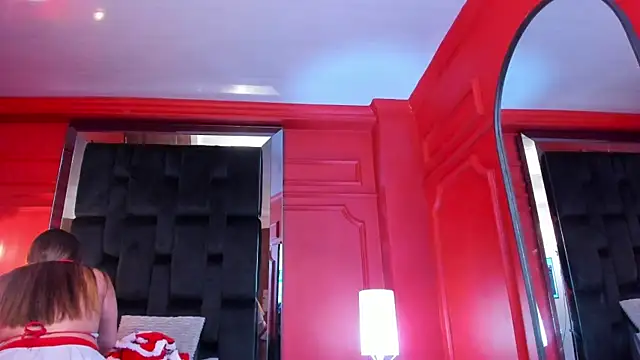 nathalie rossel online show from 11/24/25, 05:12