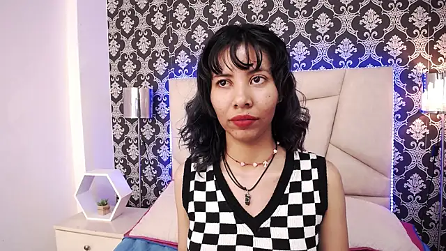 Snapshot of Akane_Uwu chatting on 03/07/25, 11:27 Akane Uwu online show from 03/07/25, 11:27