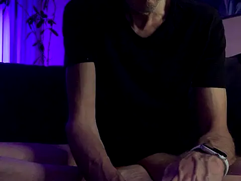 Snapshot of Bula94193 chatting on 09/08/25, 09:36 Bula94193 online show from 09/08/25, 09:36