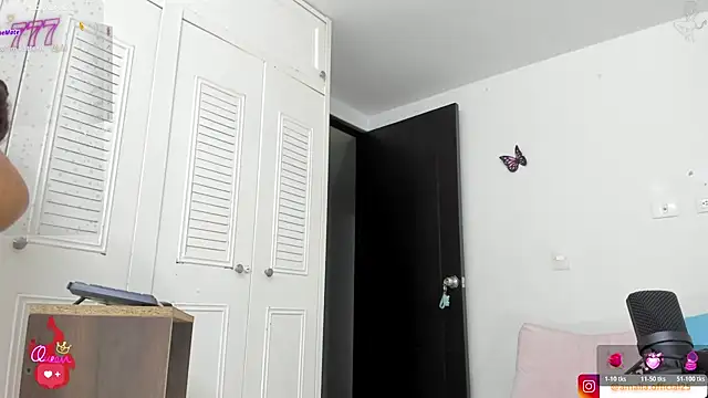 Snapshot of sweet_amalia4 chatting on 07/16/26, 02:39 sweet amalia4 online show from 07/16/26, 02:39