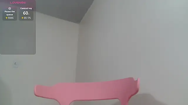 Snapshot of Full_Fist chatting on 04/20/26, 01:58 Full Fist online show from 04/20/26, 01:58