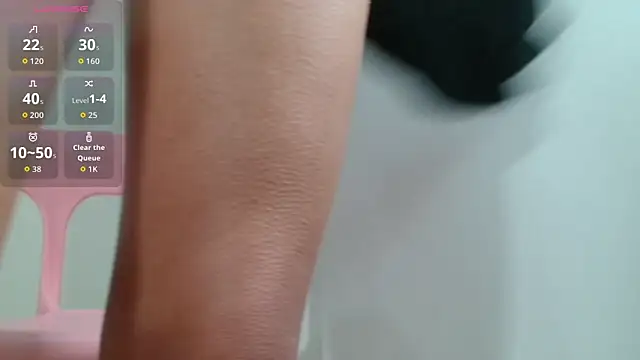 Snapshot of Full_Fist chatting on 04/21/26, 02:12 Full Fist online show from 04/21/26, 02:12