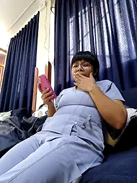 ARIANA SAENS online show from 04/09/26, 06:46