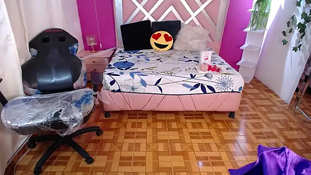 Naiara Sex  online show from 01/14/25, 02:00