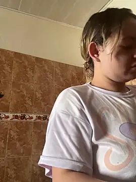 Snapshot of Naiara_Sex_ chatting on 02/14/26, 07:54 Naiara Sex online show from 02/14/26, 07:54