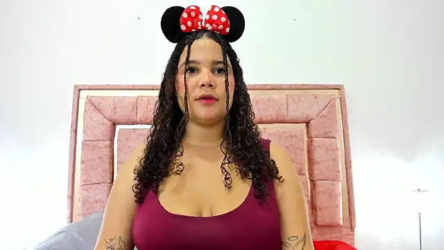 zoee lovv online show from 01/16/25, 03:02