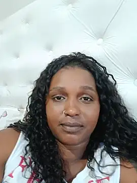 Snapshot of annybarros21 chatting on 07/11/26, 05:04 annybarros21 online show from 07/11/26, 05:04