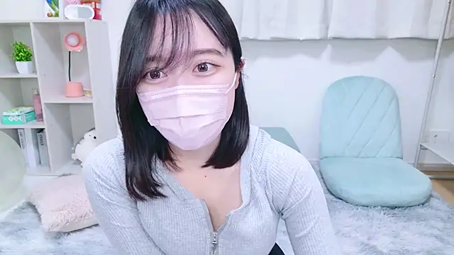 Snapshot of Yurie_ chatting on 01/25/25, 02:58 Yurie online show from 01/25/25, 02:58