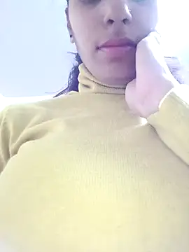 Snapshot of InLero chatting on 12/10/24, 03:52 InLero online show from 12/10/24, 03:52