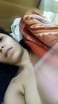 Snapshot of InLero chatting on 01/19/25, 04:33 InLero online show from 01/19/25, 04:33