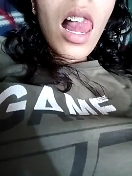 Snapshot of InLero chatting on 03/16/25, 06:53 InLero online show from 03/16/25, 06:53