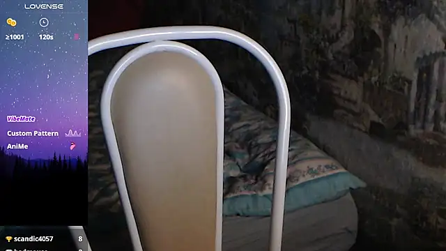 Snapshot of -LauraGold- chatting on 02/07/25, 03:41 -LauraGold- online show from 02/07/25, 03:41