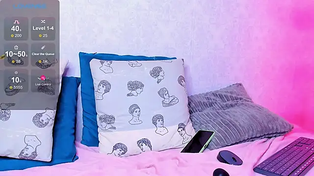 Caroline dh online show from 01/16/25, 02:51