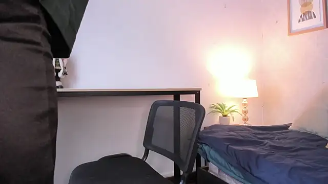 Caroline dh online show from 01/15/26, 11:37