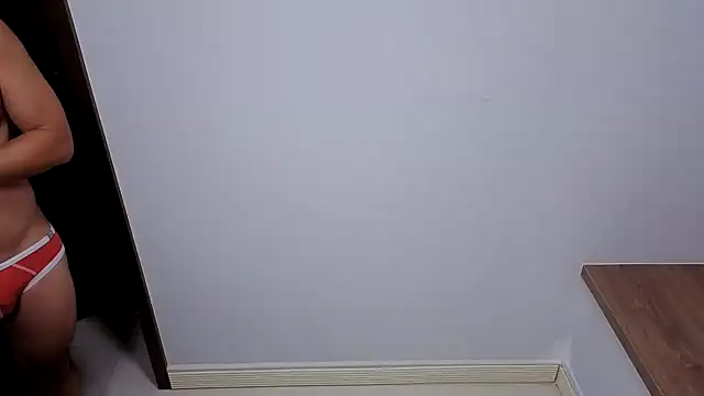 Snapshot of asiajustin11 chatting on 12/13/24, 02:05 asiajustin11 online show from 12/13/24, 02:05