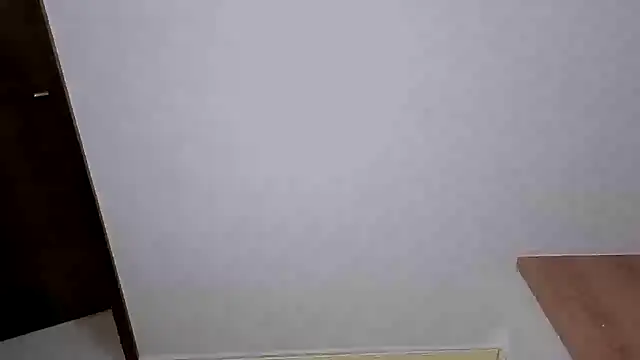 Snapshot of asiajustin11 chatting on 12/25/24, 12:26 asiajustin11 online show from 12/25/24, 12:26